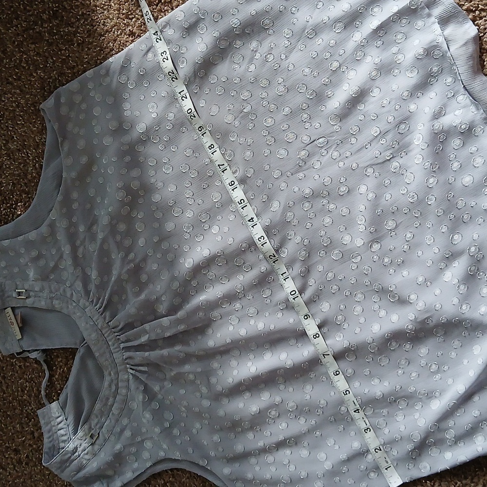 Roz& Ali lavender polka dot pleated blouse size 2X - Picture 15 of 16